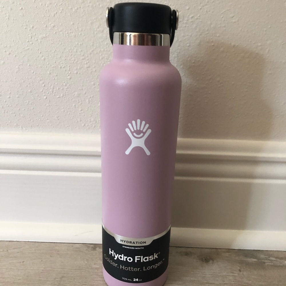 Lilac NWT Hydroflask  24oz Bottle💧